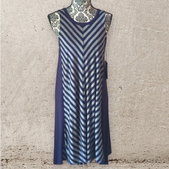 Navy blue and gray striped asymmetrical maxi dress. Small. Simply Vera Wang - Picture 1 of 5